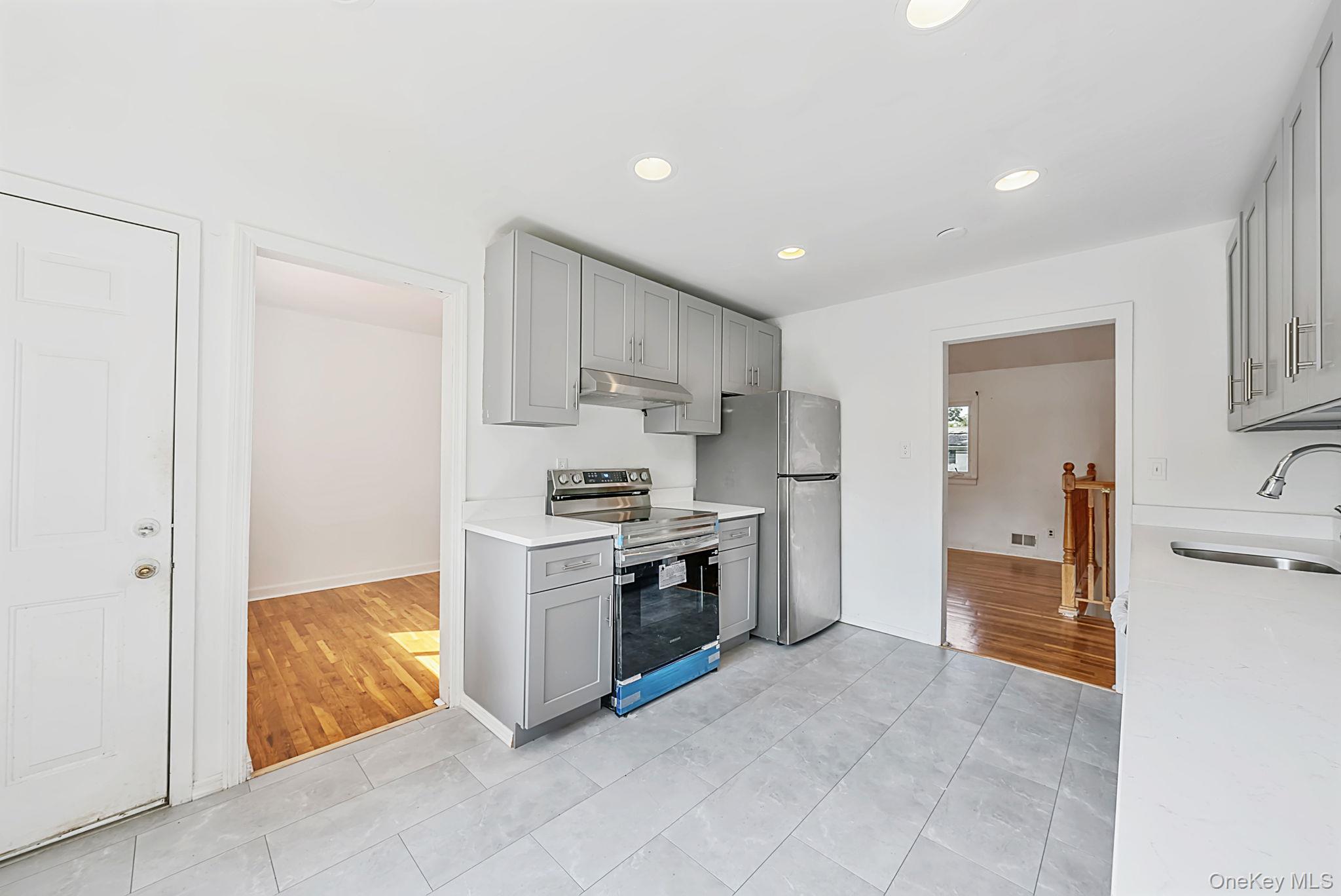 49 Eastern Avenue Property Photo 11