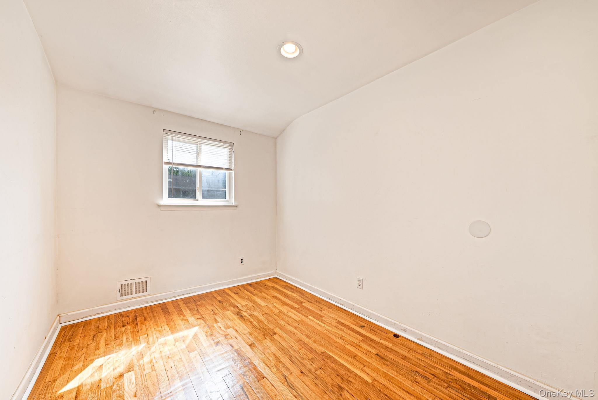49 Eastern Avenue Property Photo 13