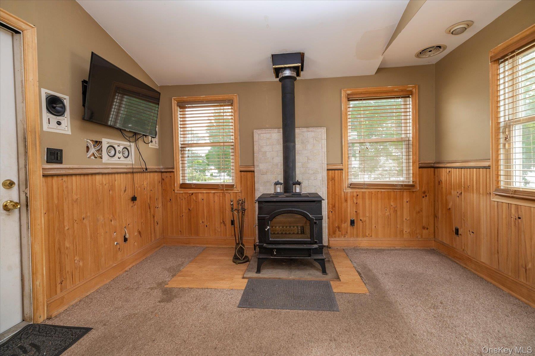 1503 Paul Street Property Photo 10