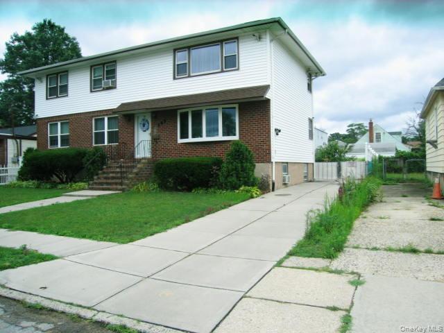 1026768 Property Photo 1