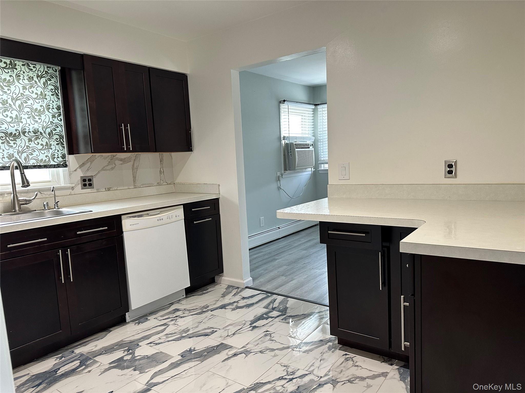 1026768 Property Photo 5