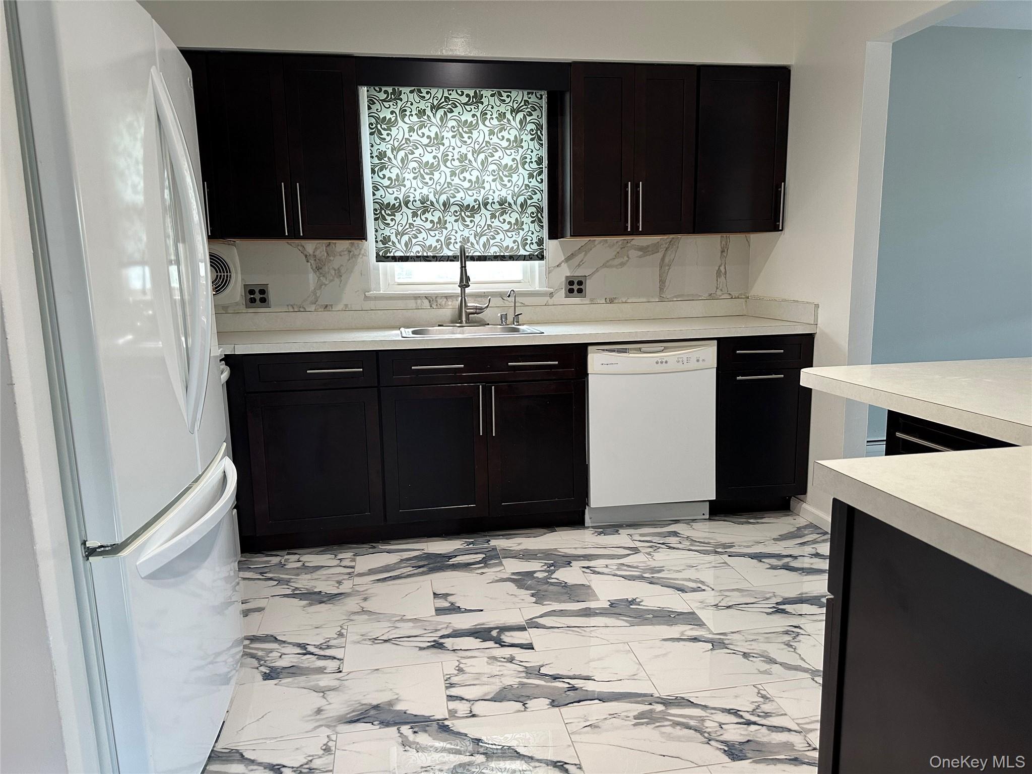 1026768 Property Photo 7