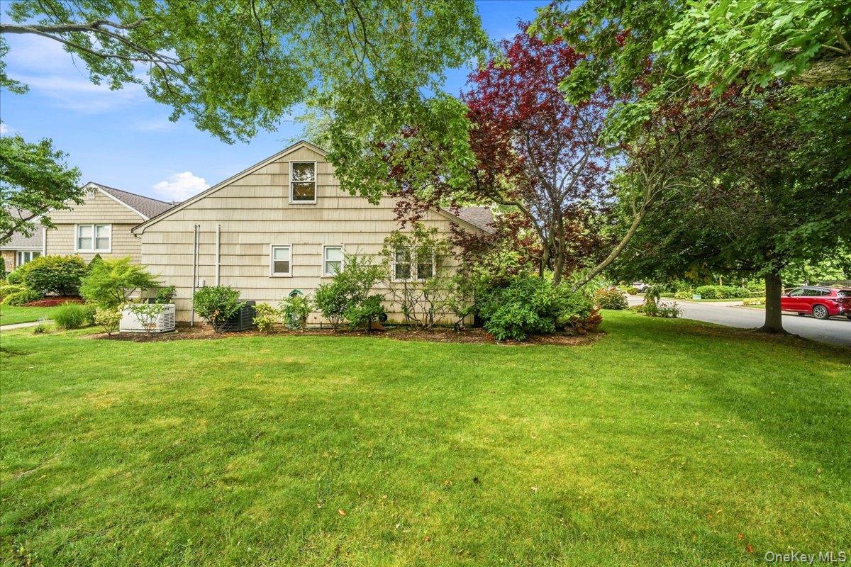 2154 Marion Avenue Property Photo 24