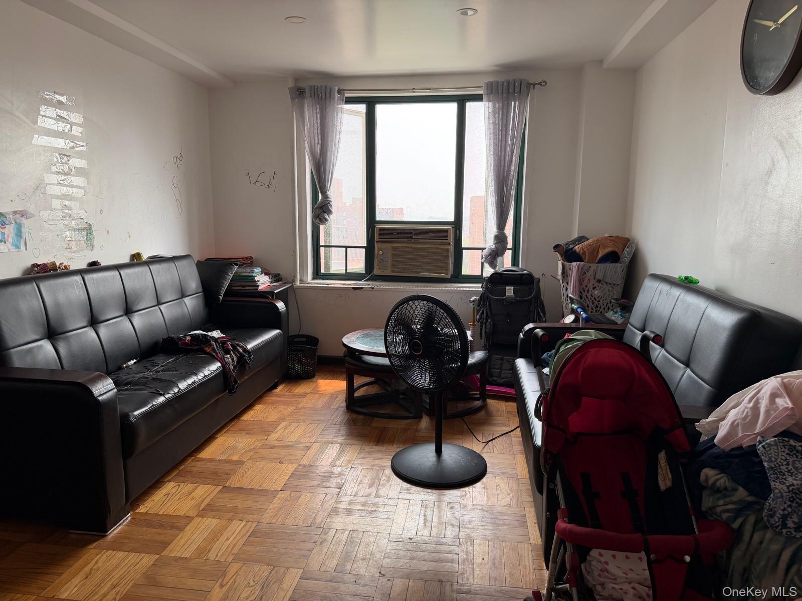 1605 Metropolitan Avenue 12C Property Photo 1