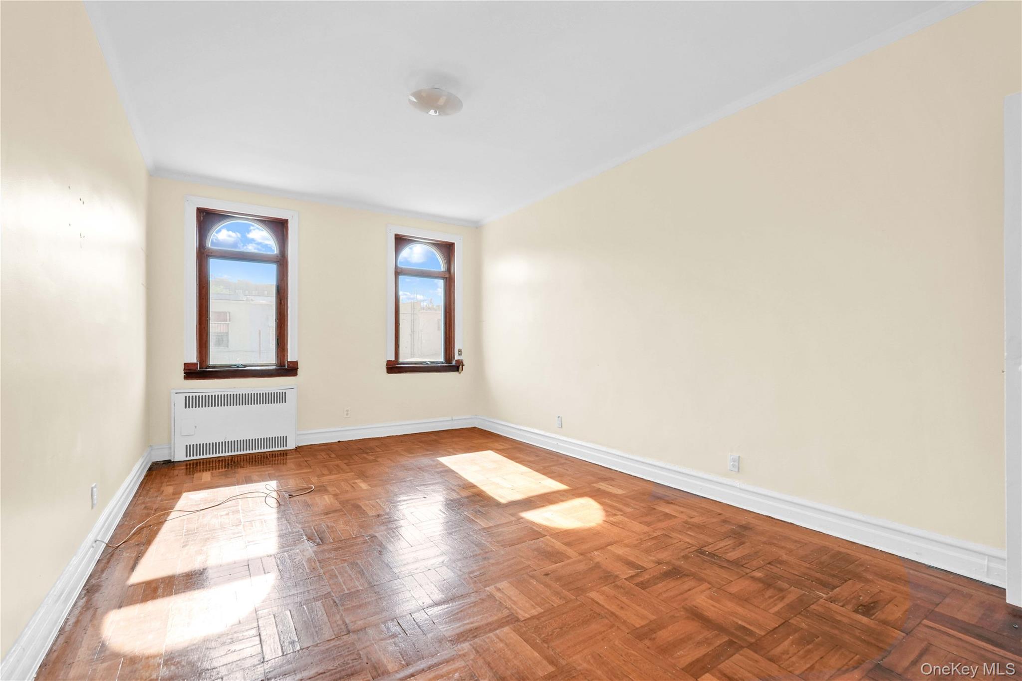 252 E 45th Street Property Photo 16