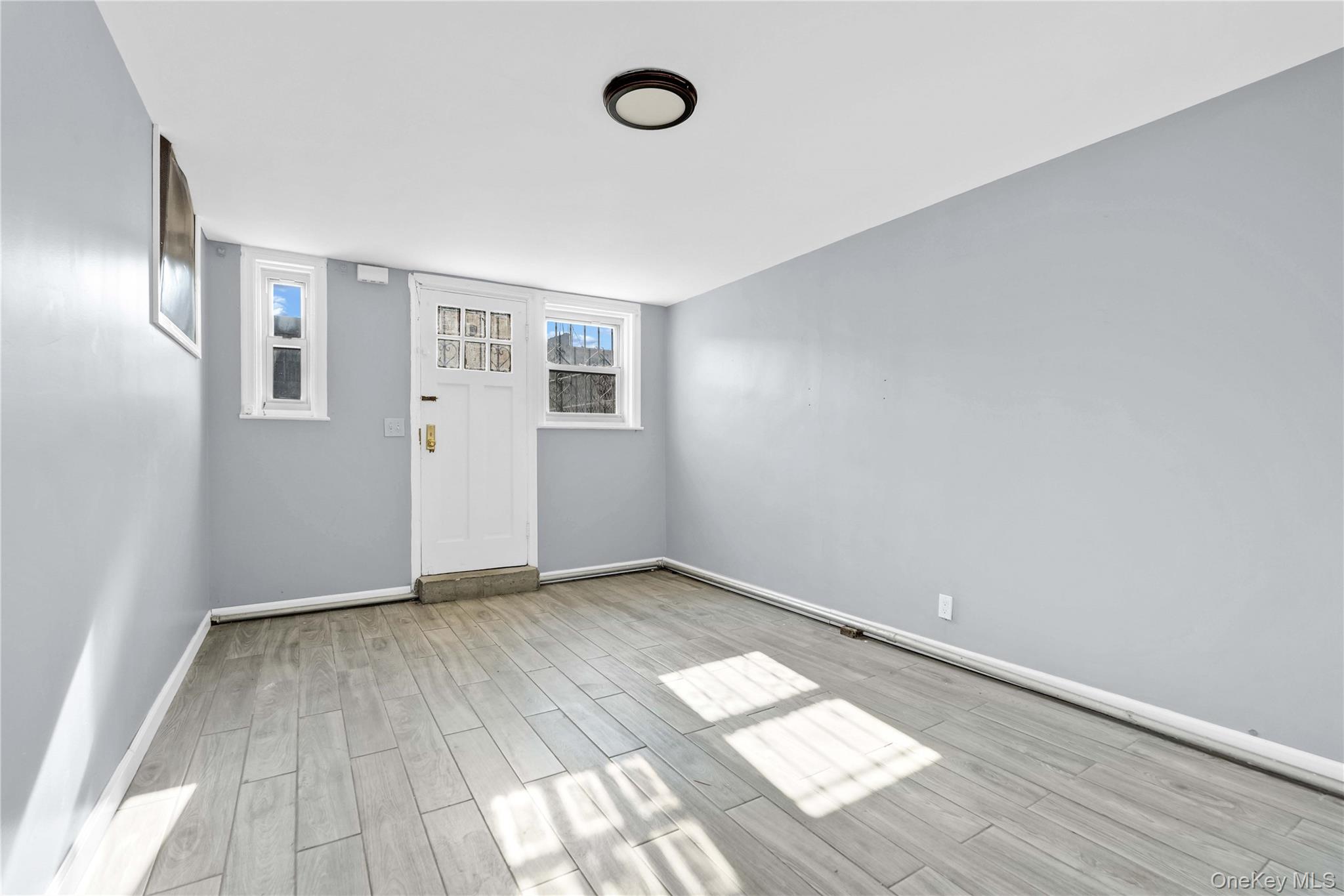 252 E 45th Street Property Photo 25