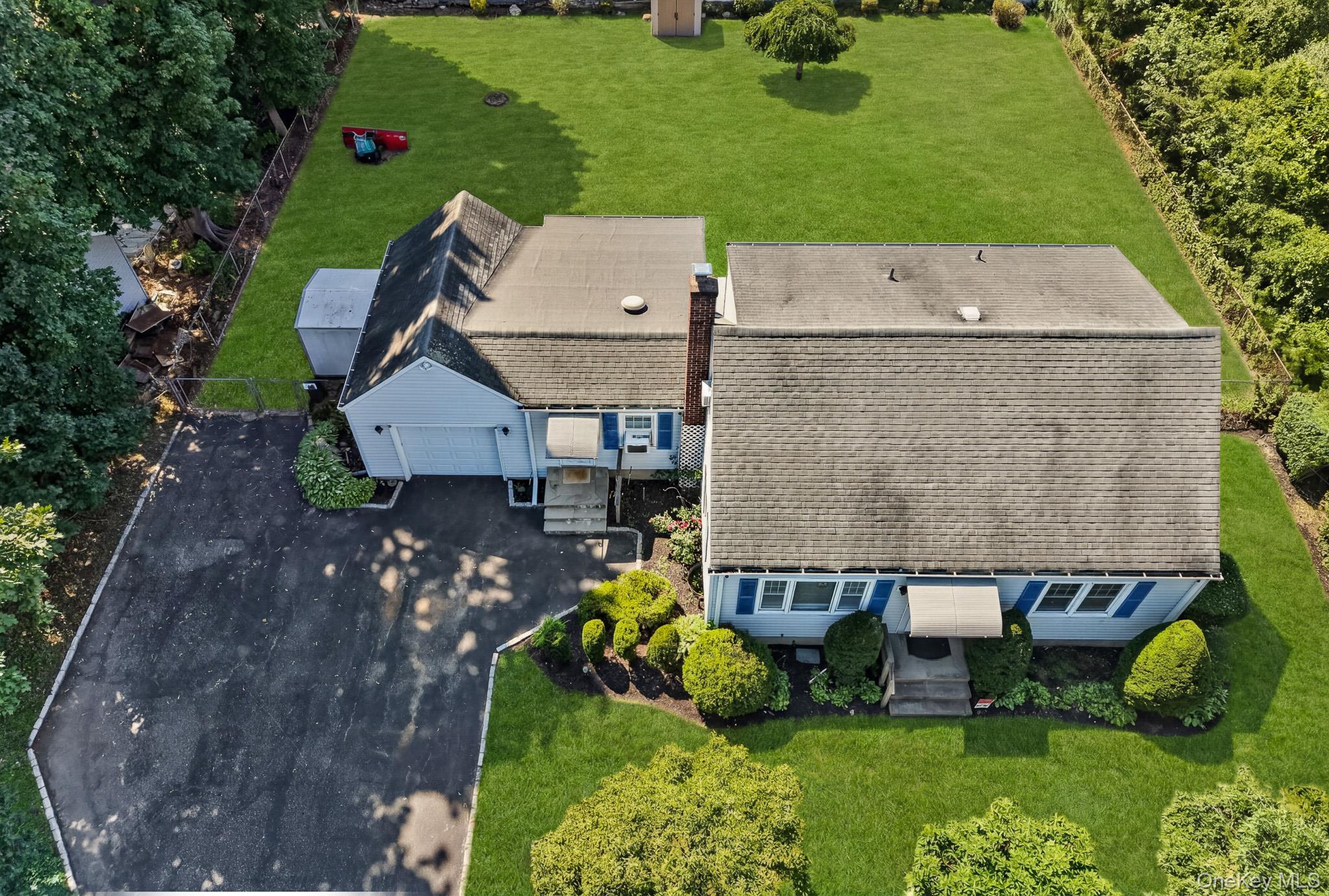 1547 Walt Whitman Road Property Photo 2