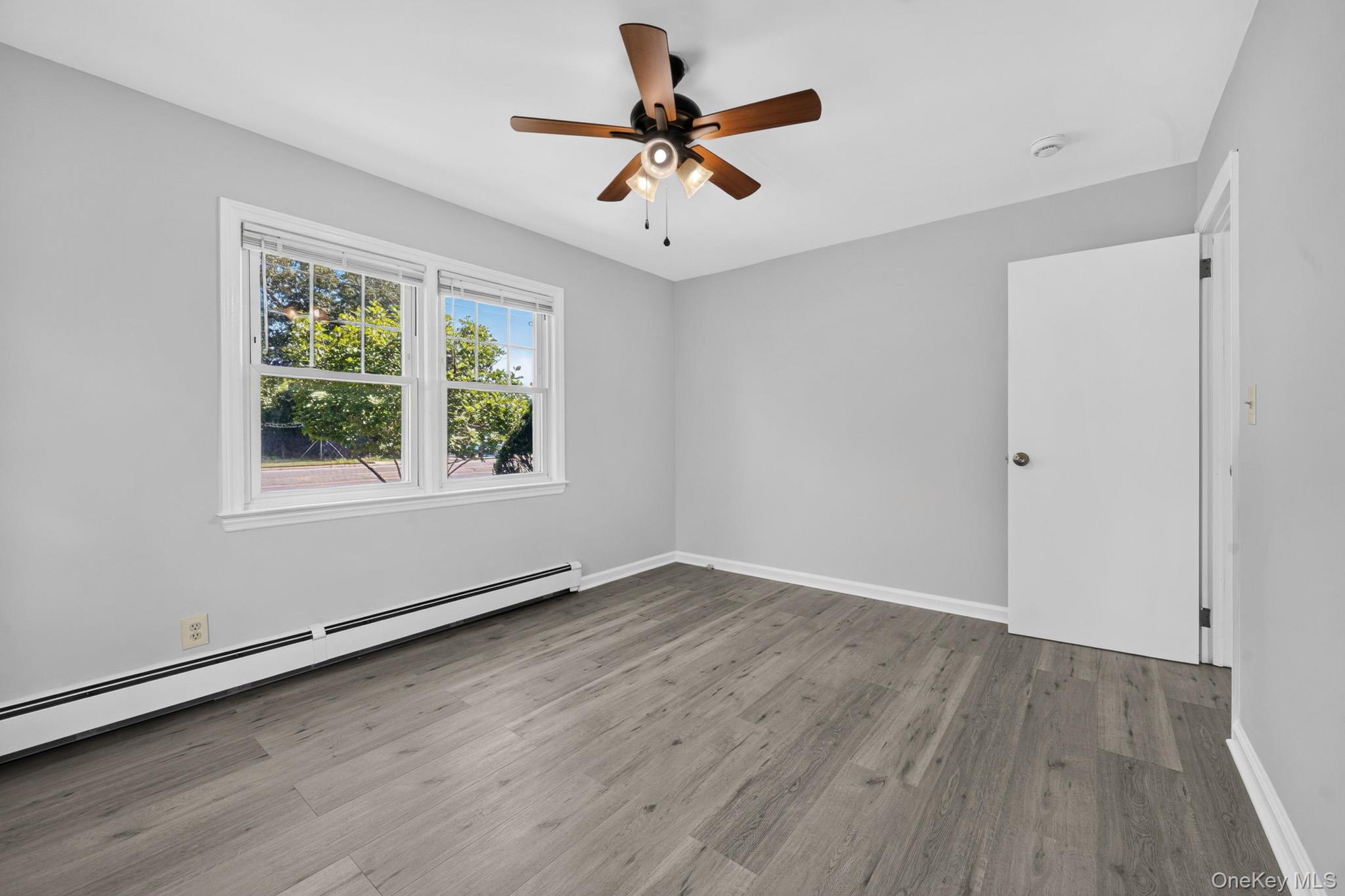 1547 Walt Whitman Road Property Photo 28