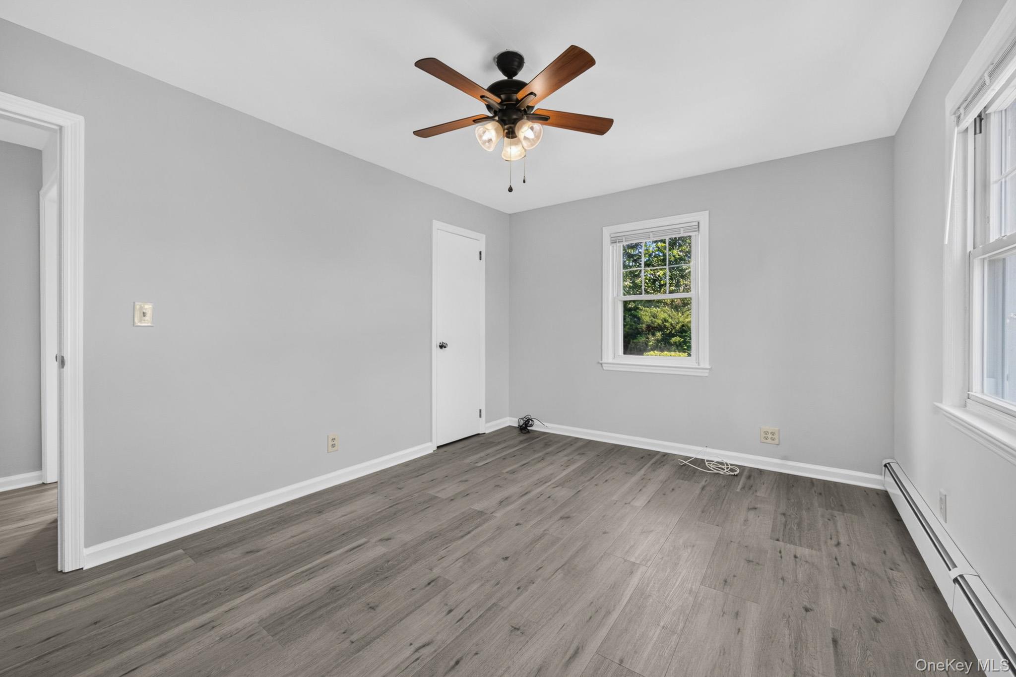1547 Walt Whitman Road Property Photo 29