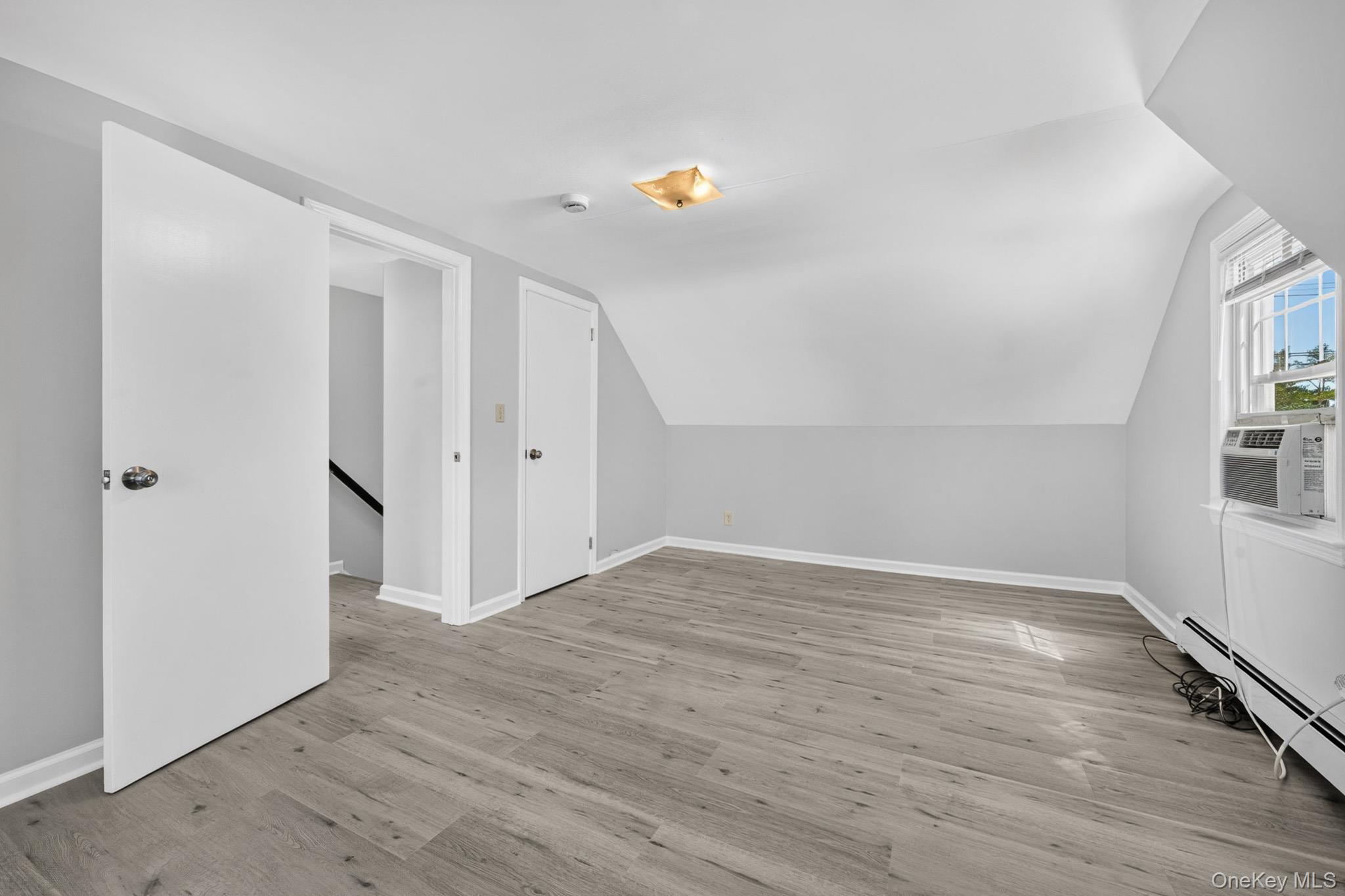 1547 Walt Whitman Road Property Photo 38