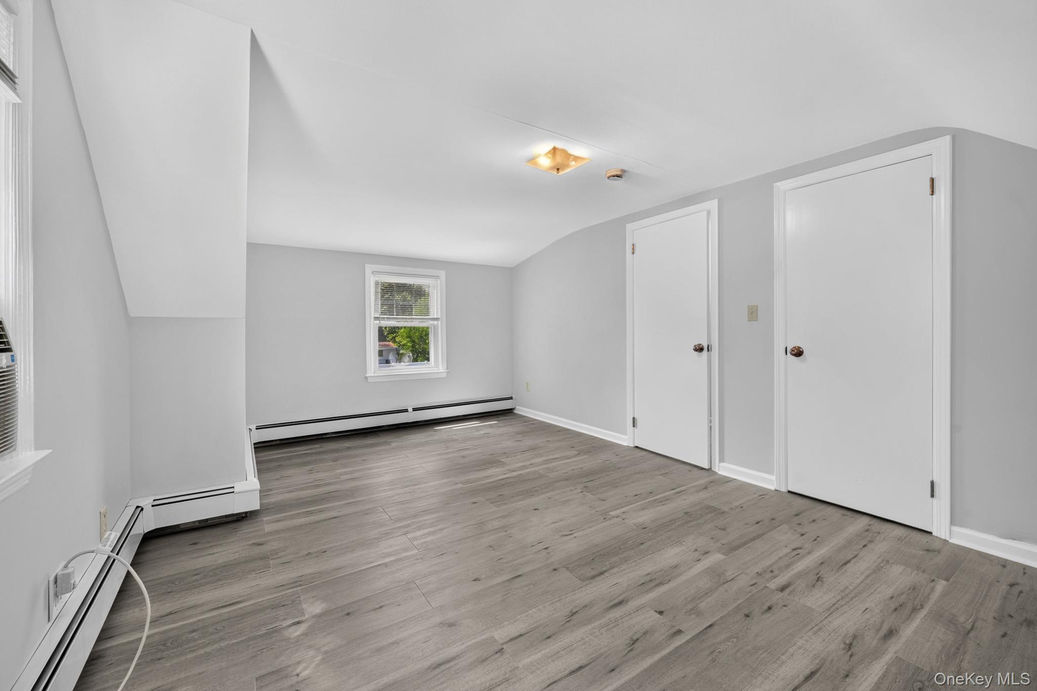 1547 Walt Whitman Road Property Photo 39