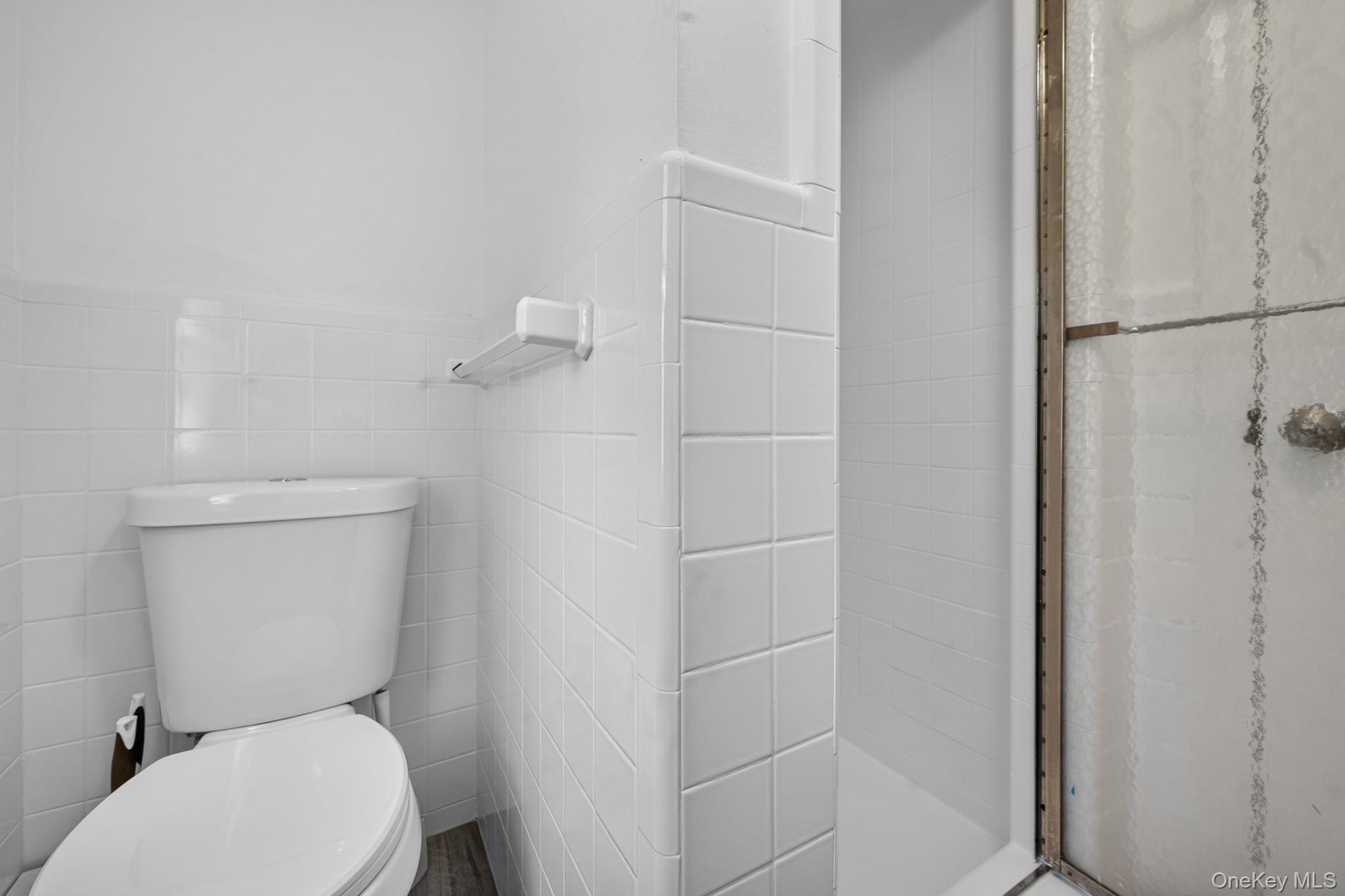 1547 Walt Whitman Road Property Photo 41