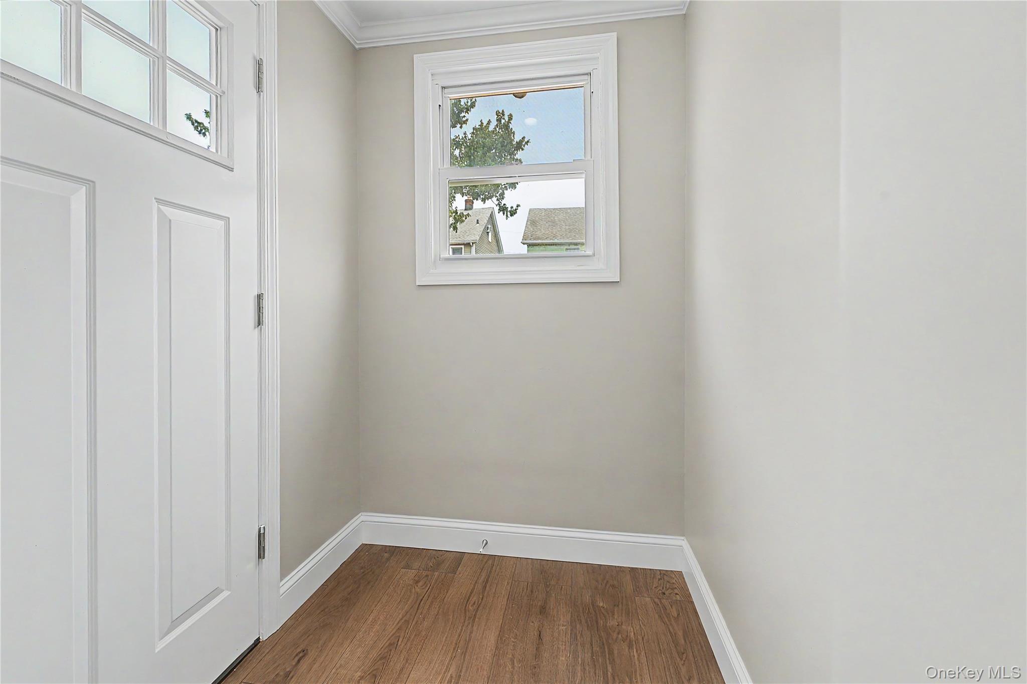 9431 239th Street Property Photo 10