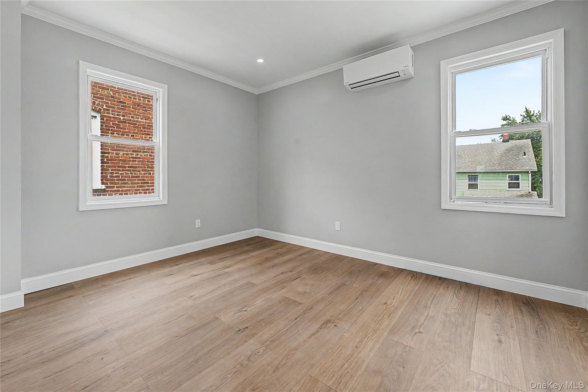 9431 239th Street Property Photo 13