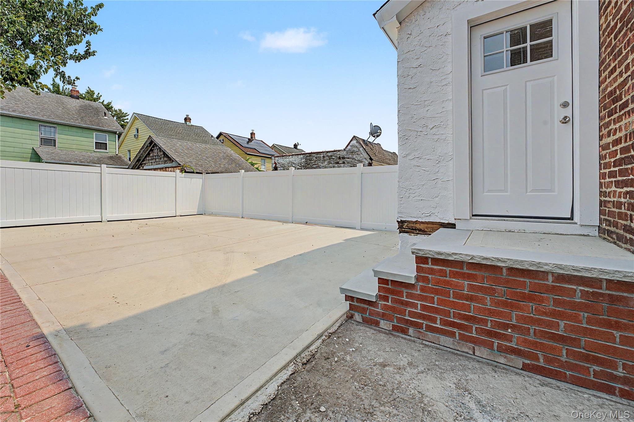 9431 239th Street Property Photo 19