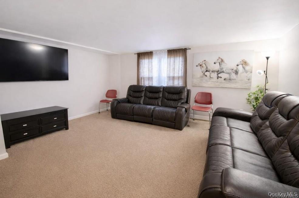 9 Benedict Lane 5-7 Property Photo 7