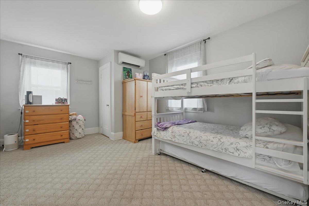 48 Poplar Street Property Photo 14