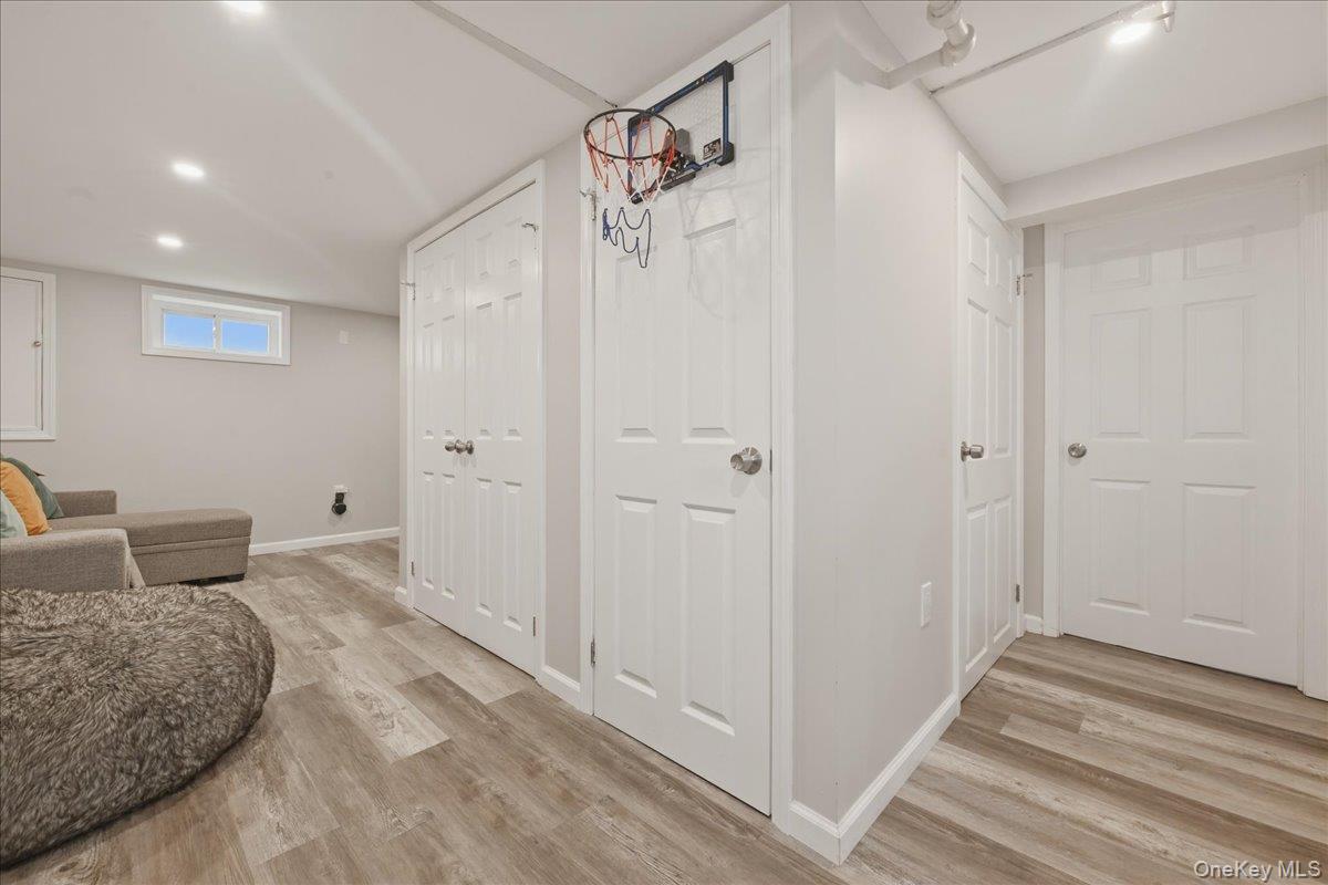 48 Poplar Street Property Photo 17