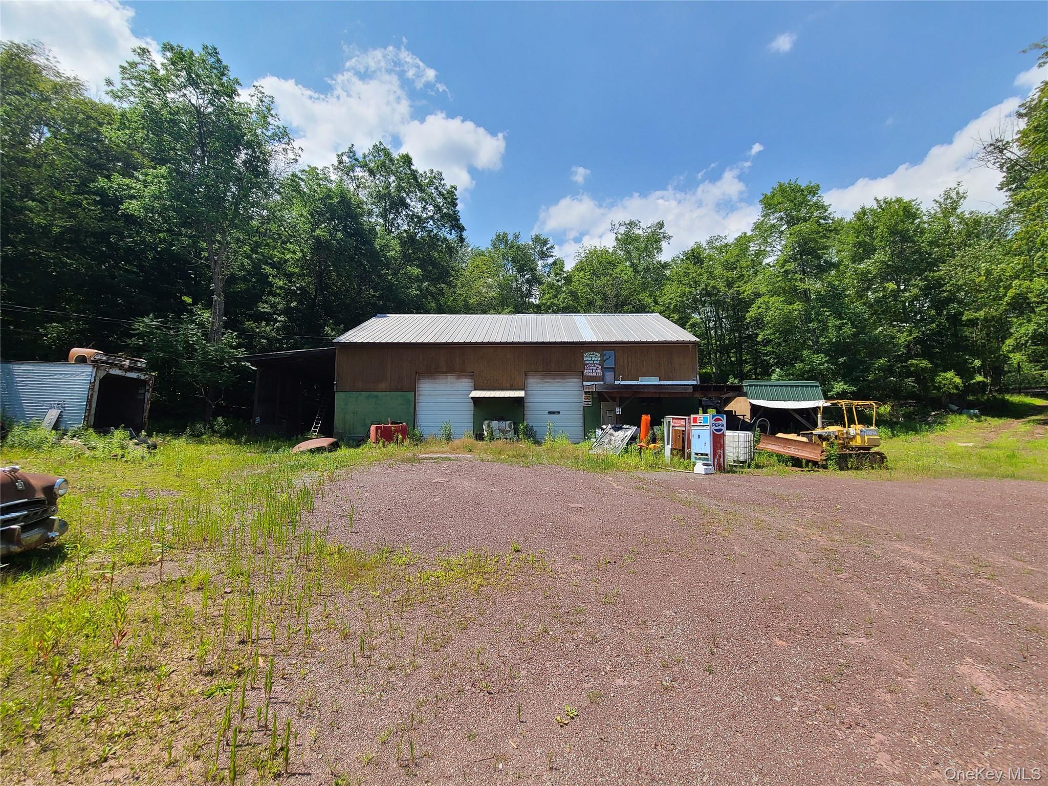 3 Martin Lane Property Photo 15