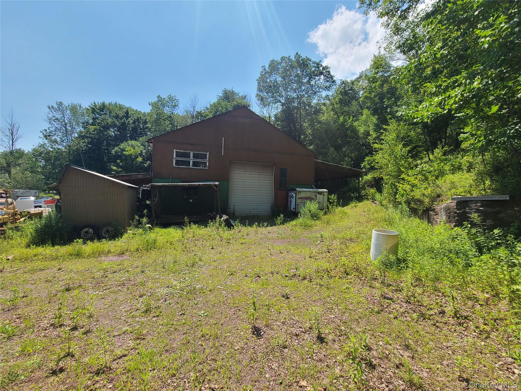 3 Martin Lane Property Photo 17
