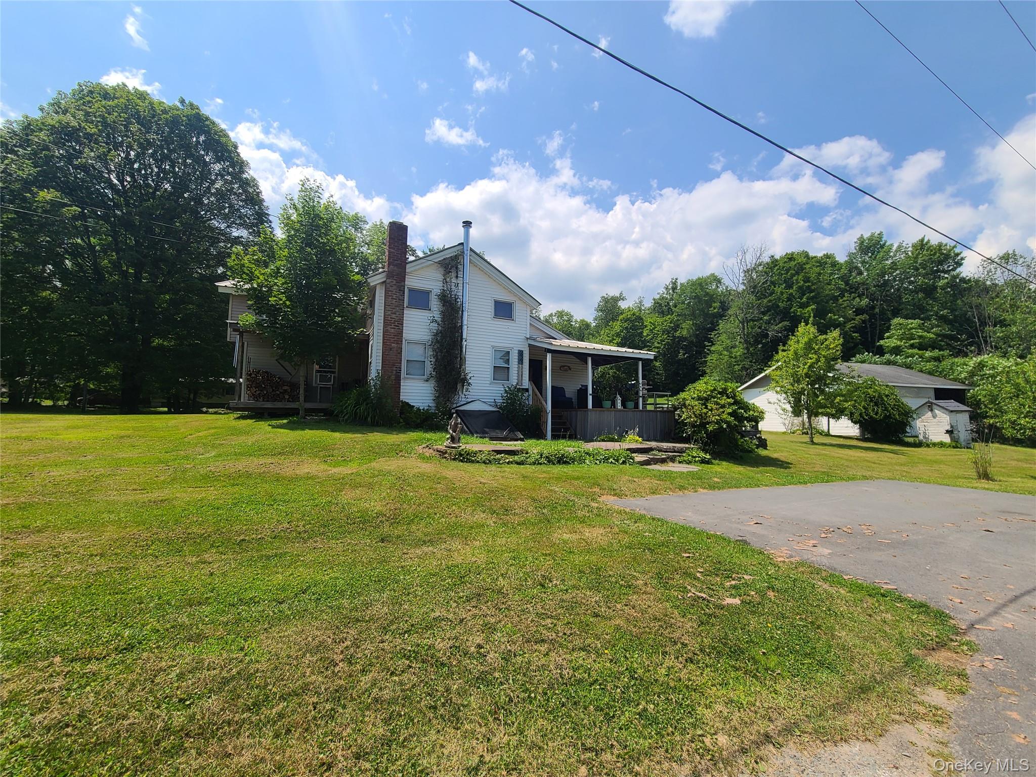 3 Martin Lane Property Photo 19