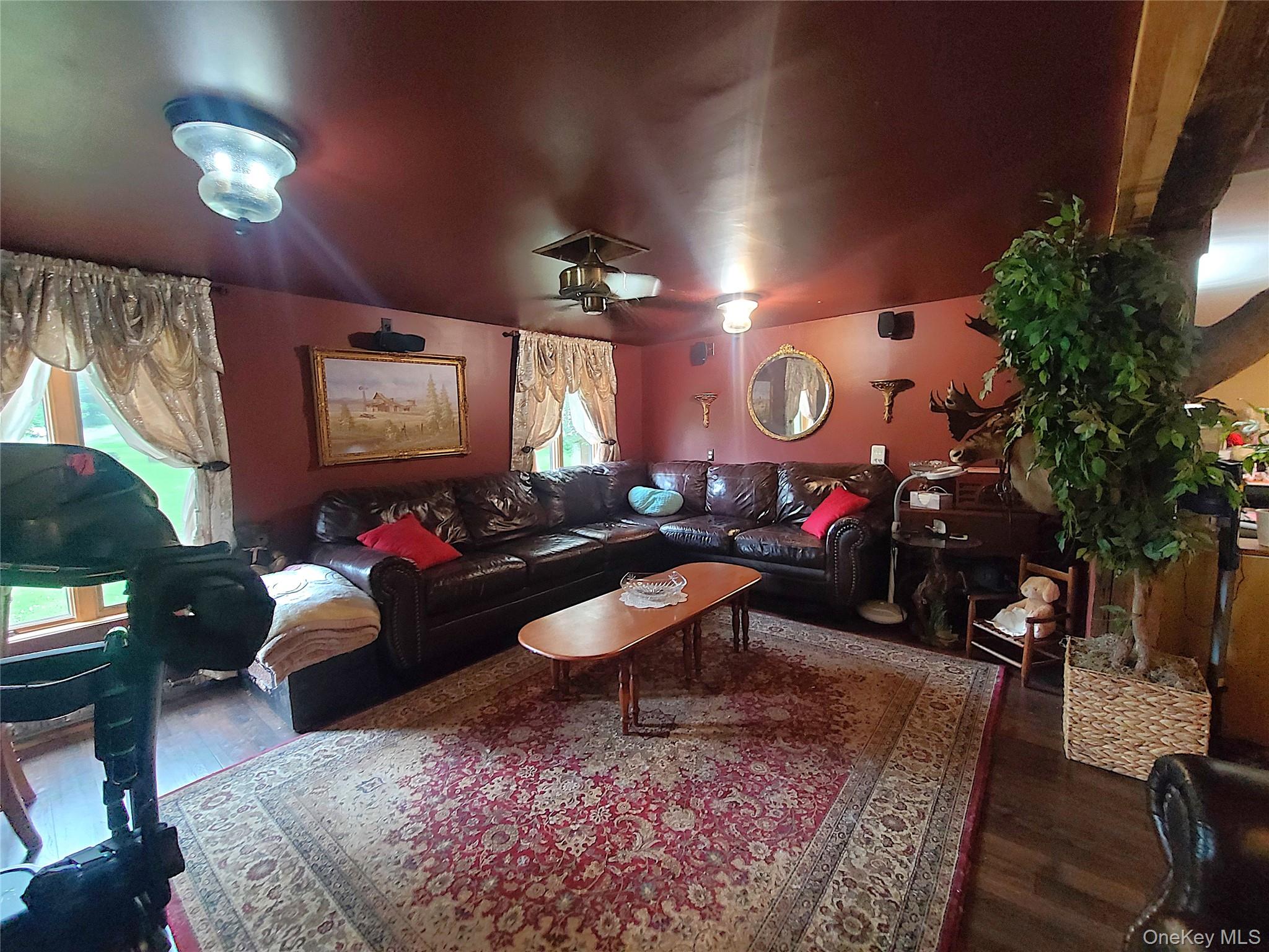 3 Martin Lane Property Photo 26