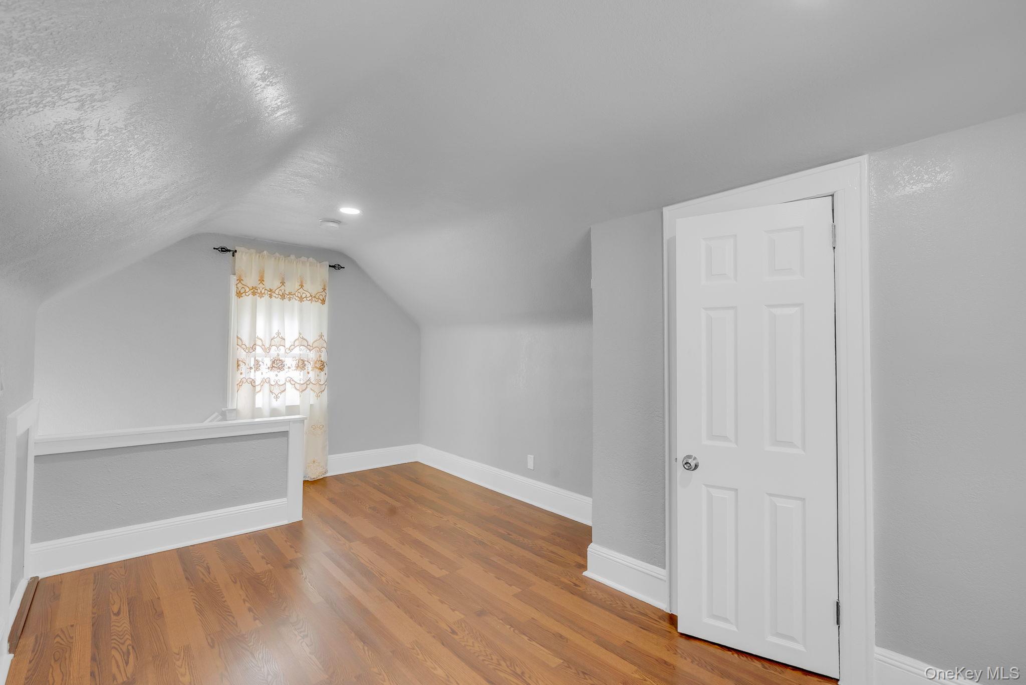 9411 210th Street Property Photo 44