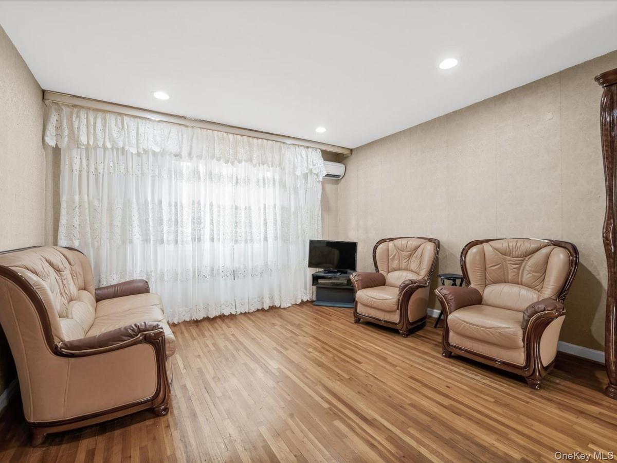15314 76th Road Property Photo 8