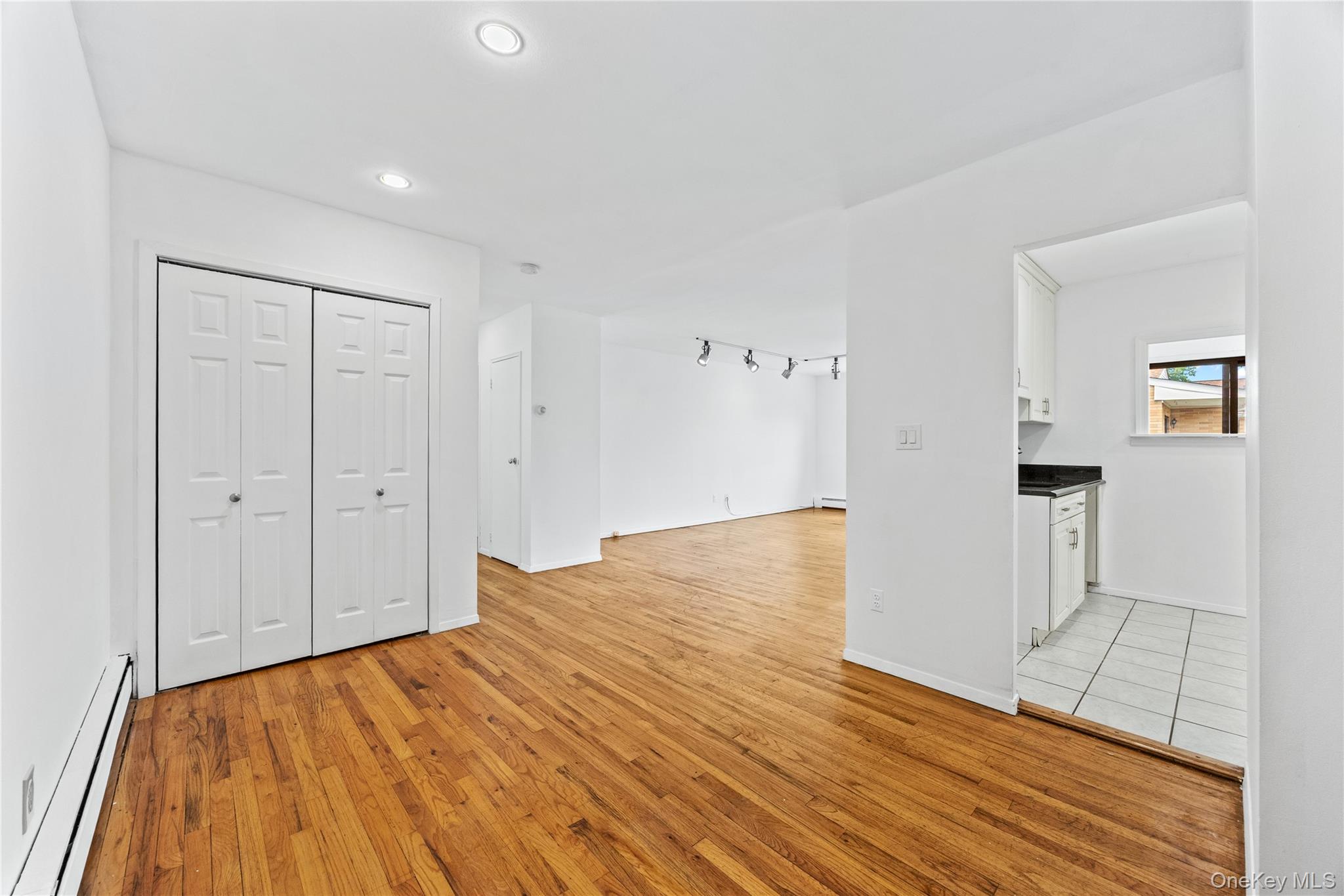 212 Westend Avenue 7-d Property Photo 5