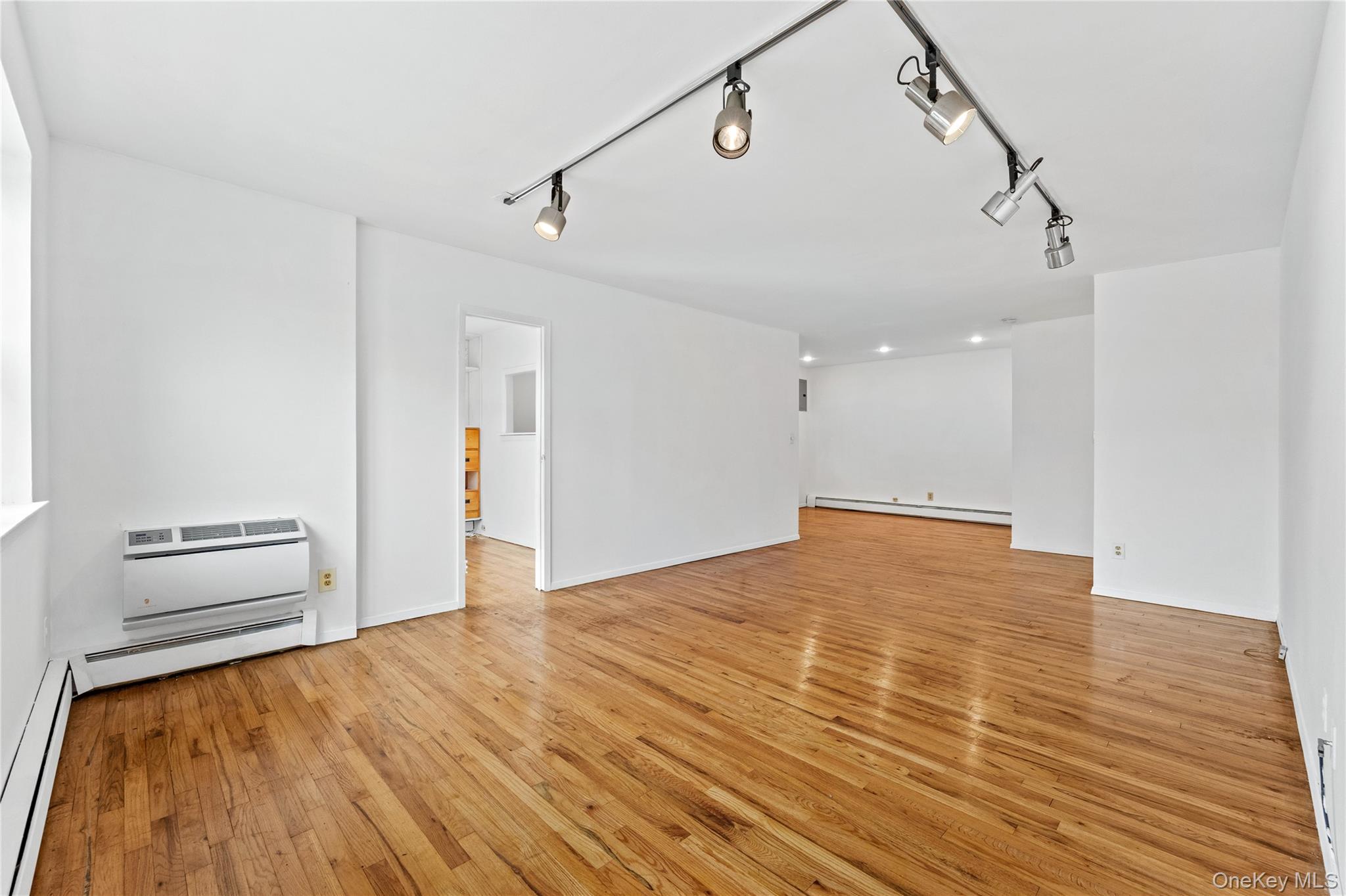 212 Westend Avenue 7-d Property Photo 7
