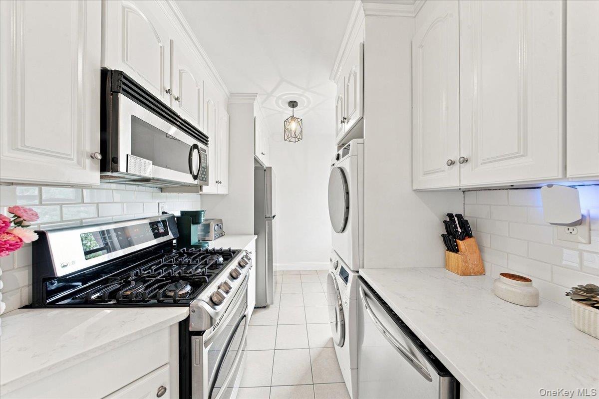 280 Cherry Valley Avenue A2 Property Photo 12