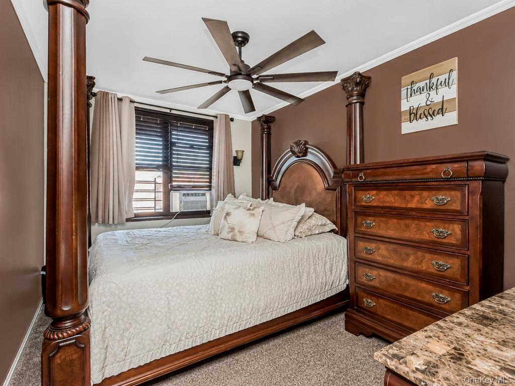 480 Riverdale Avenue 6h Property Photo 8