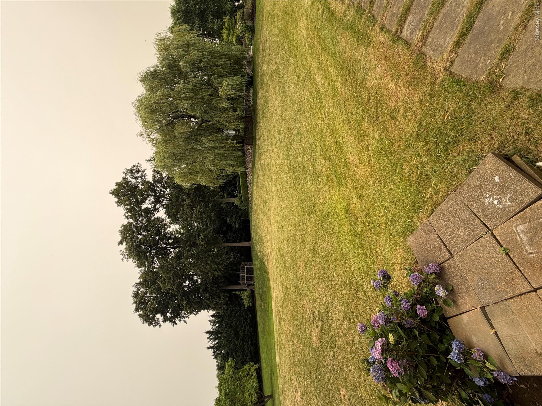 5 Gualtiere Lane Property Photo 10