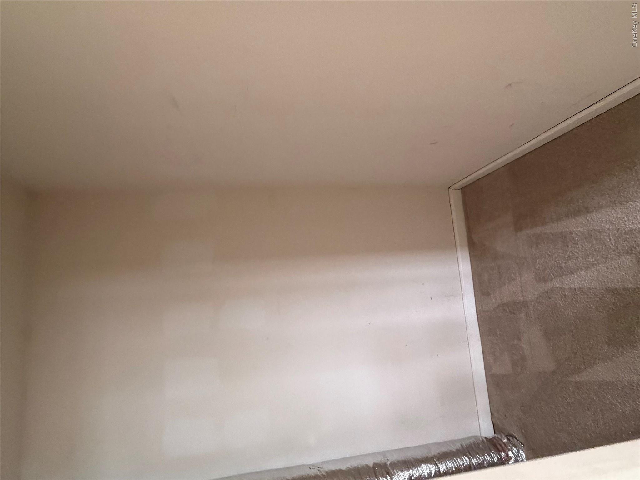 5 Gualtiere Lane Property Photo 15