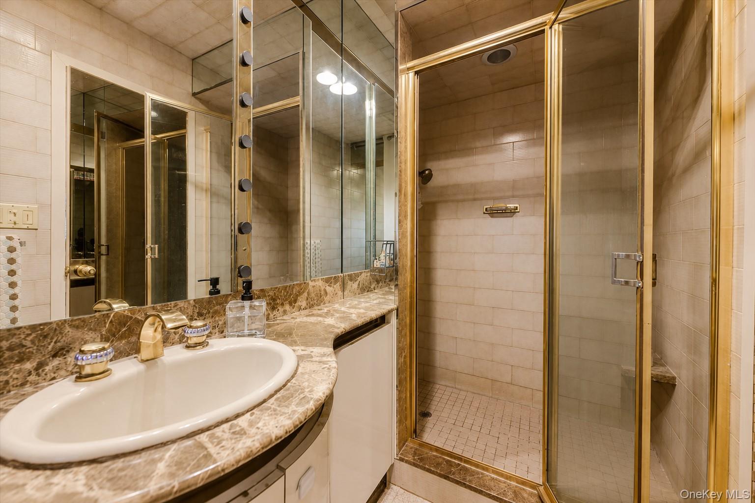 561 Golf Drive Property Photo 20