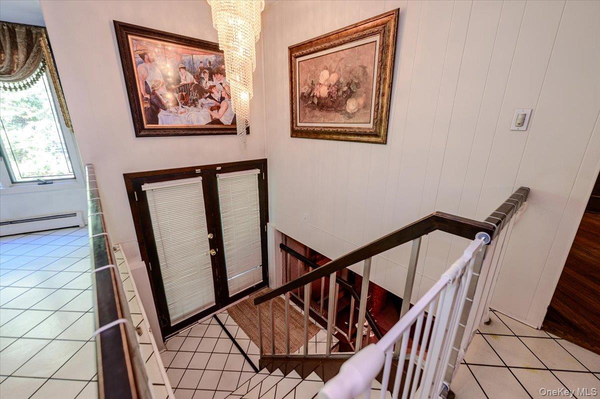 561 Golf Drive Property Photo 24