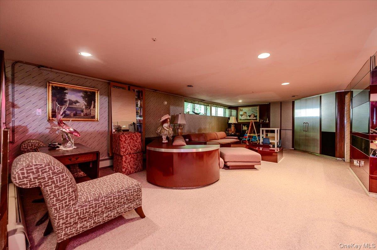 561 Golf Drive Property Photo 27