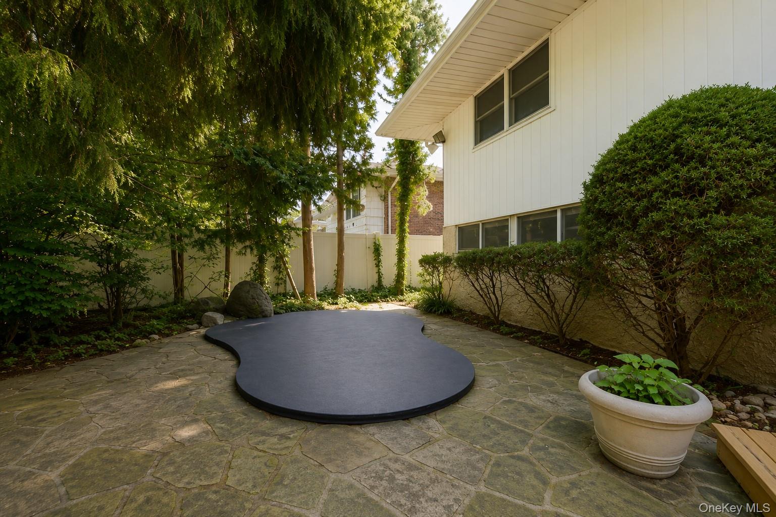 561 Golf Drive Property Photo 41