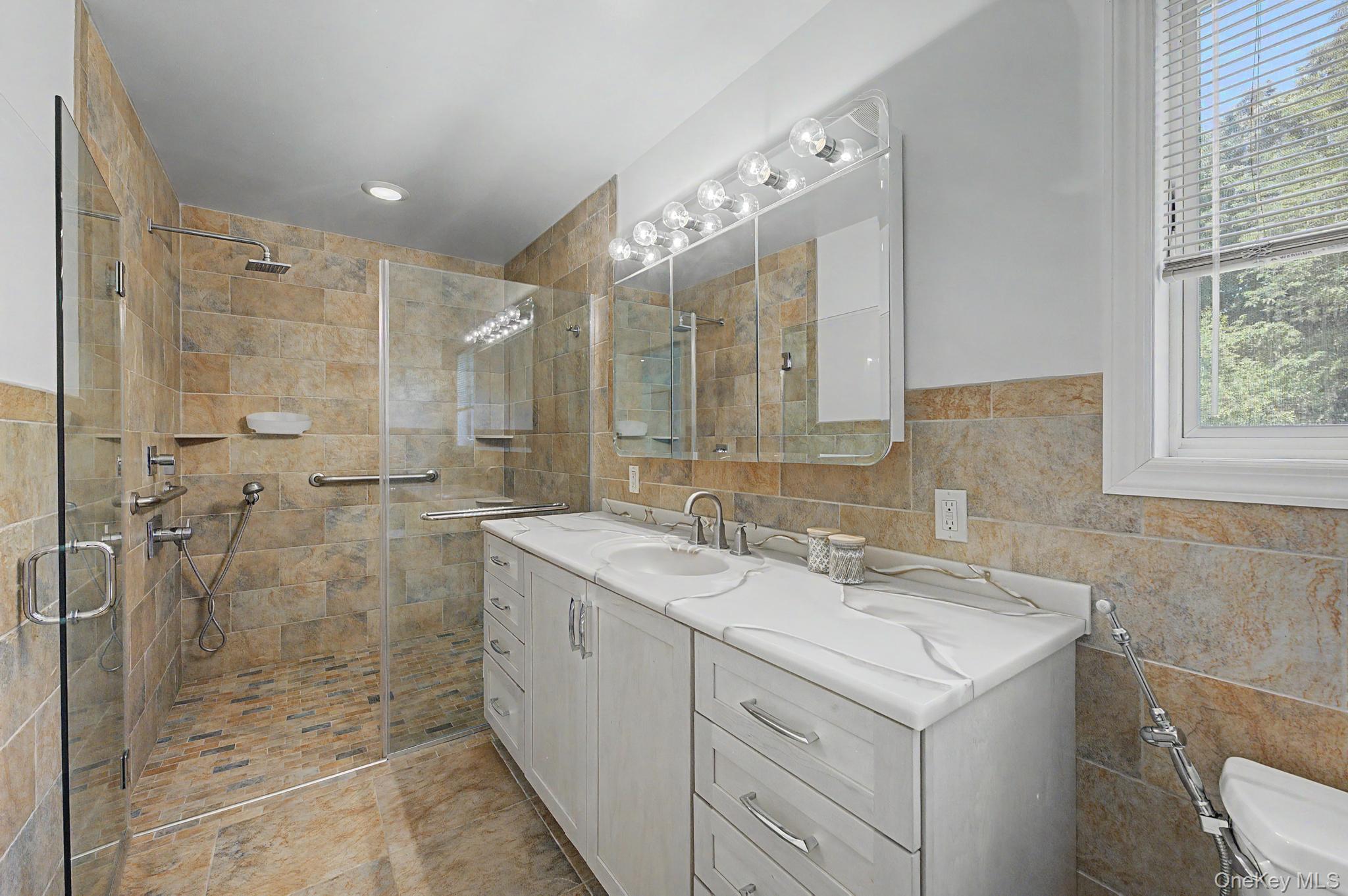 16 Cross Bow Lane Property Photo 18