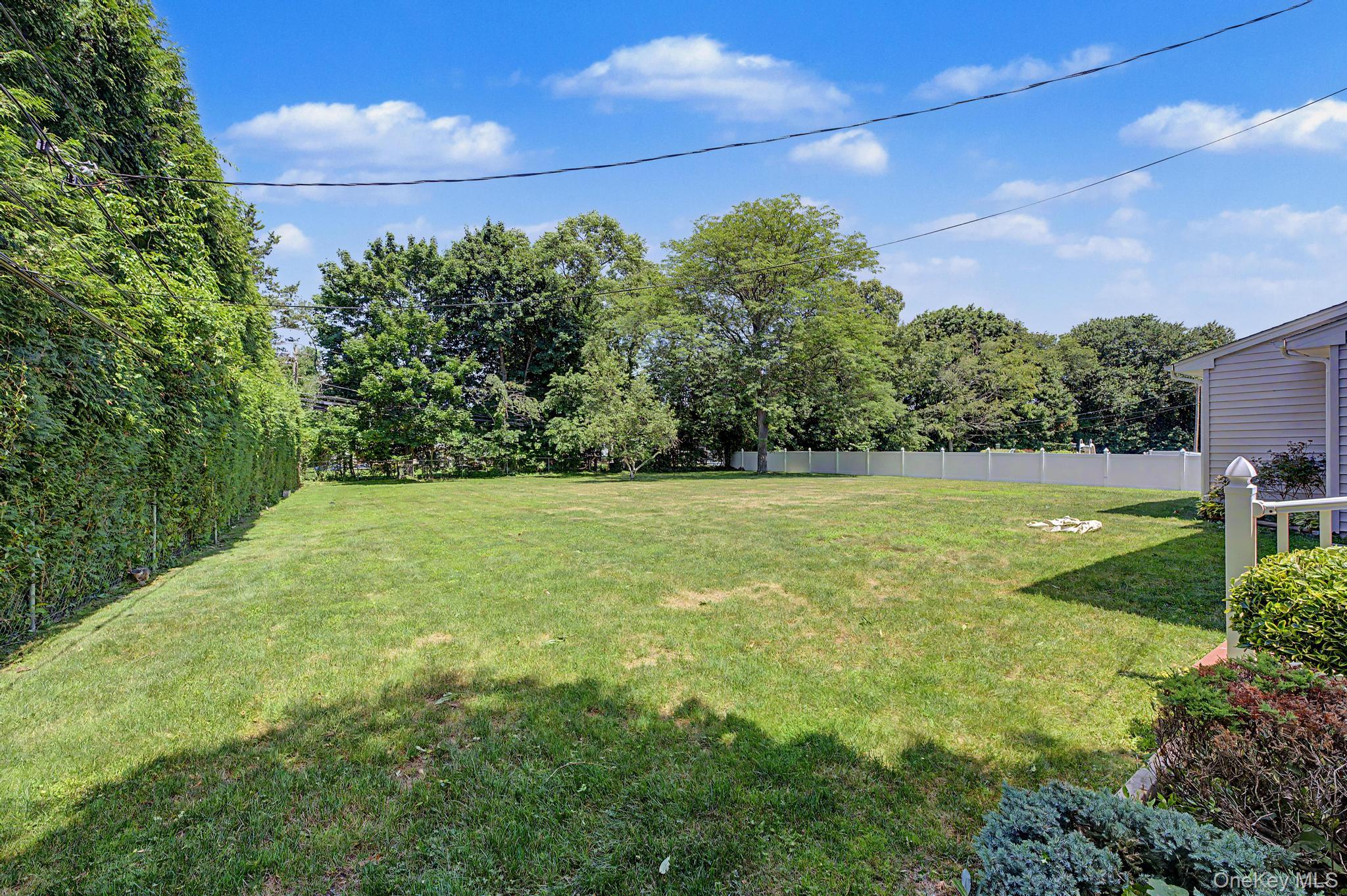 16 Cross Bow Lane Property Photo 32