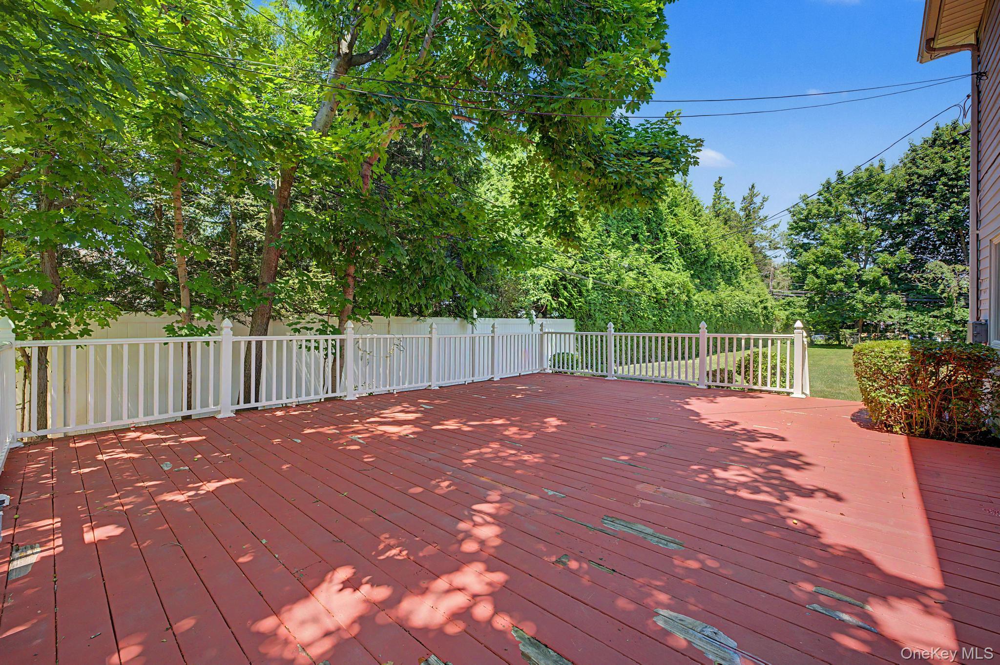 16 Cross Bow Lane Property Photo 33
