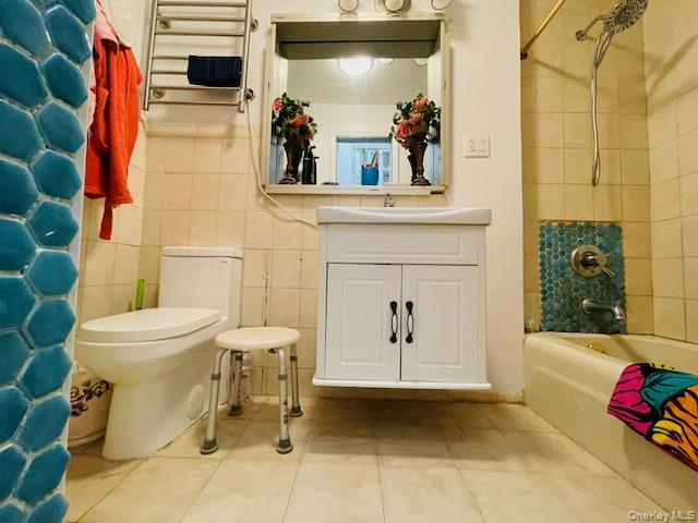 68-68 76th Street Property Photo 12