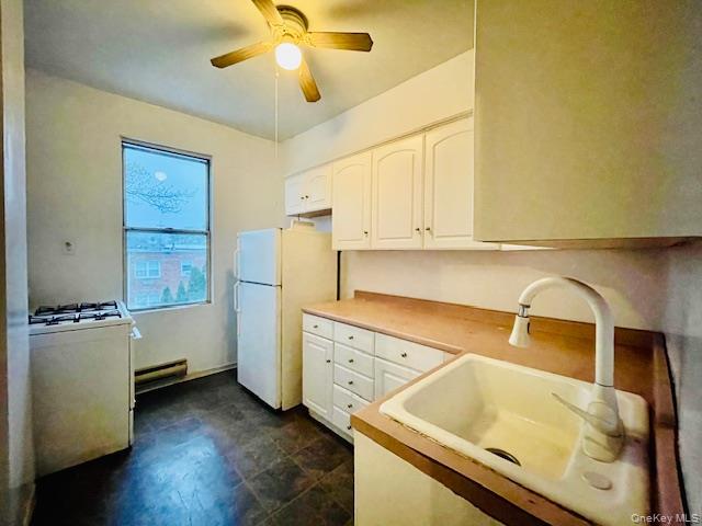 68-68 76th Street Property Photo 14