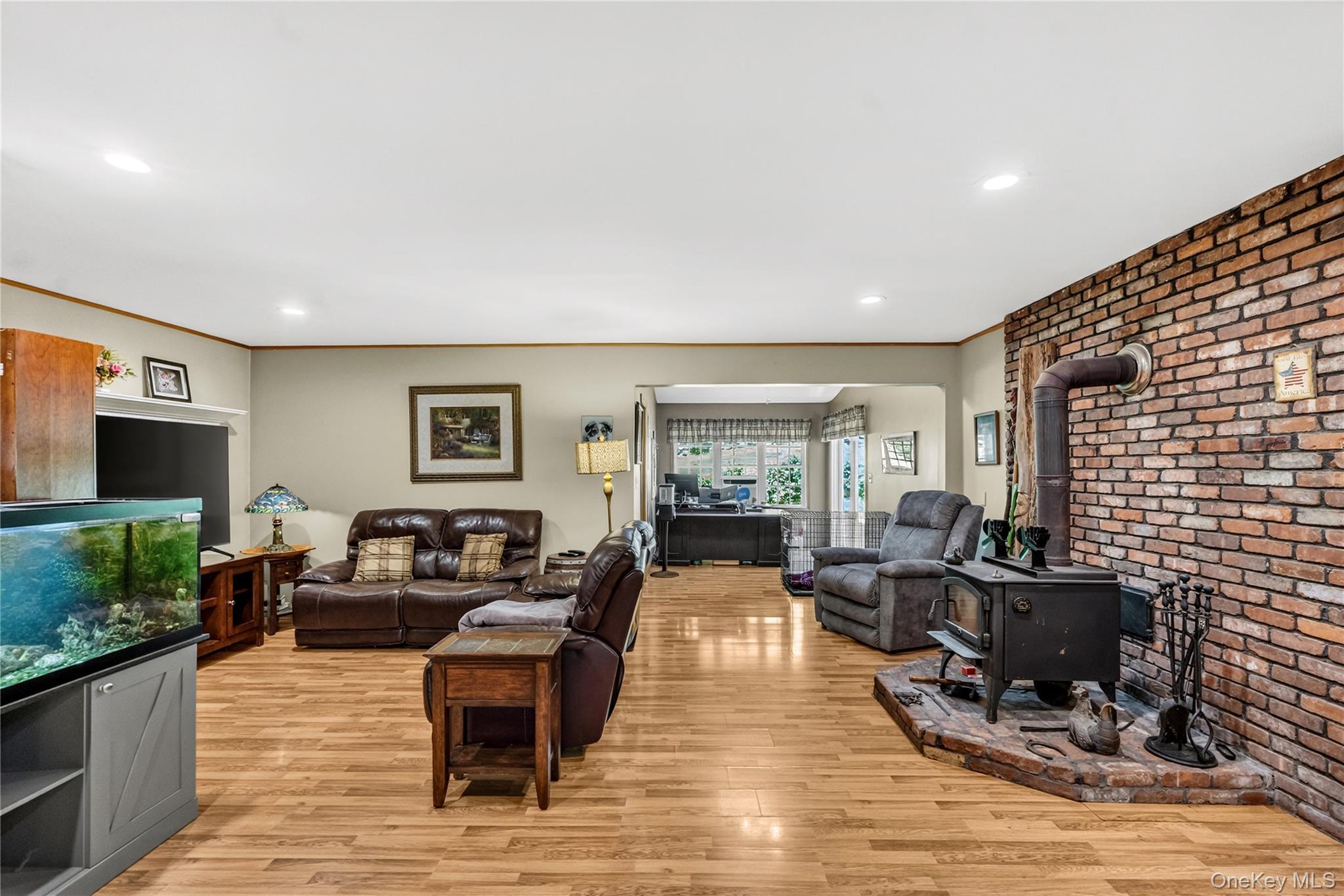21 Straub Drive Property Photo 4