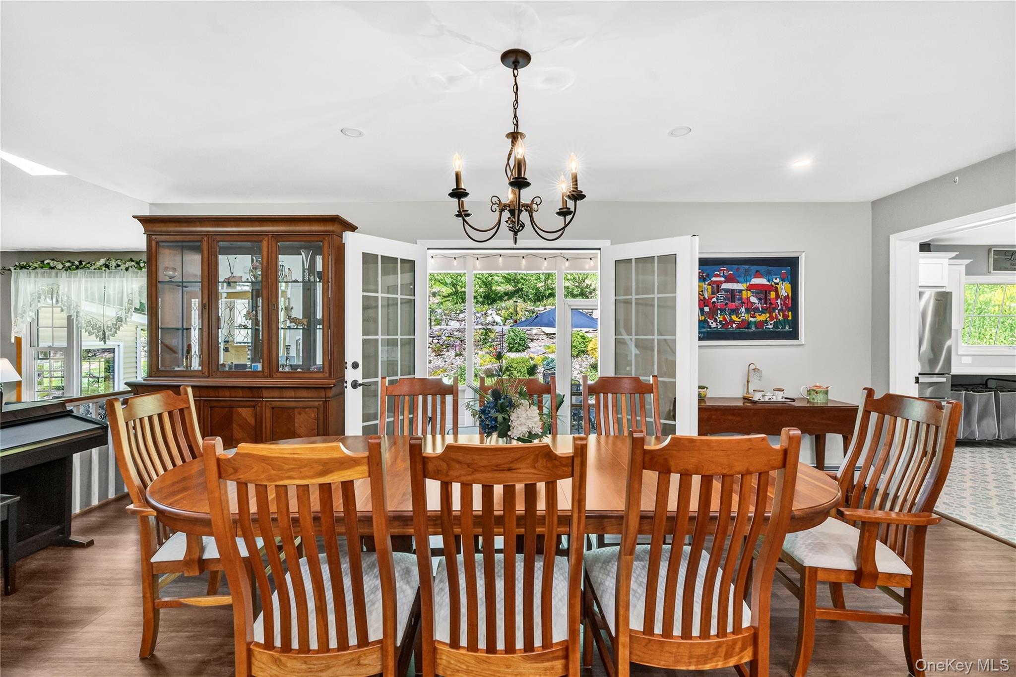 21 Straub Drive Property Photo 8