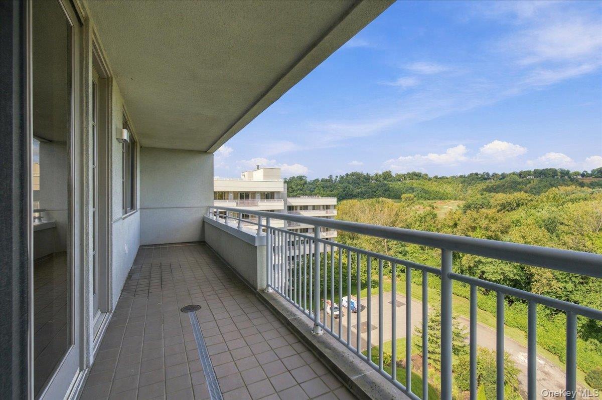 100 Harbor View Drive 651 Property Photo 23