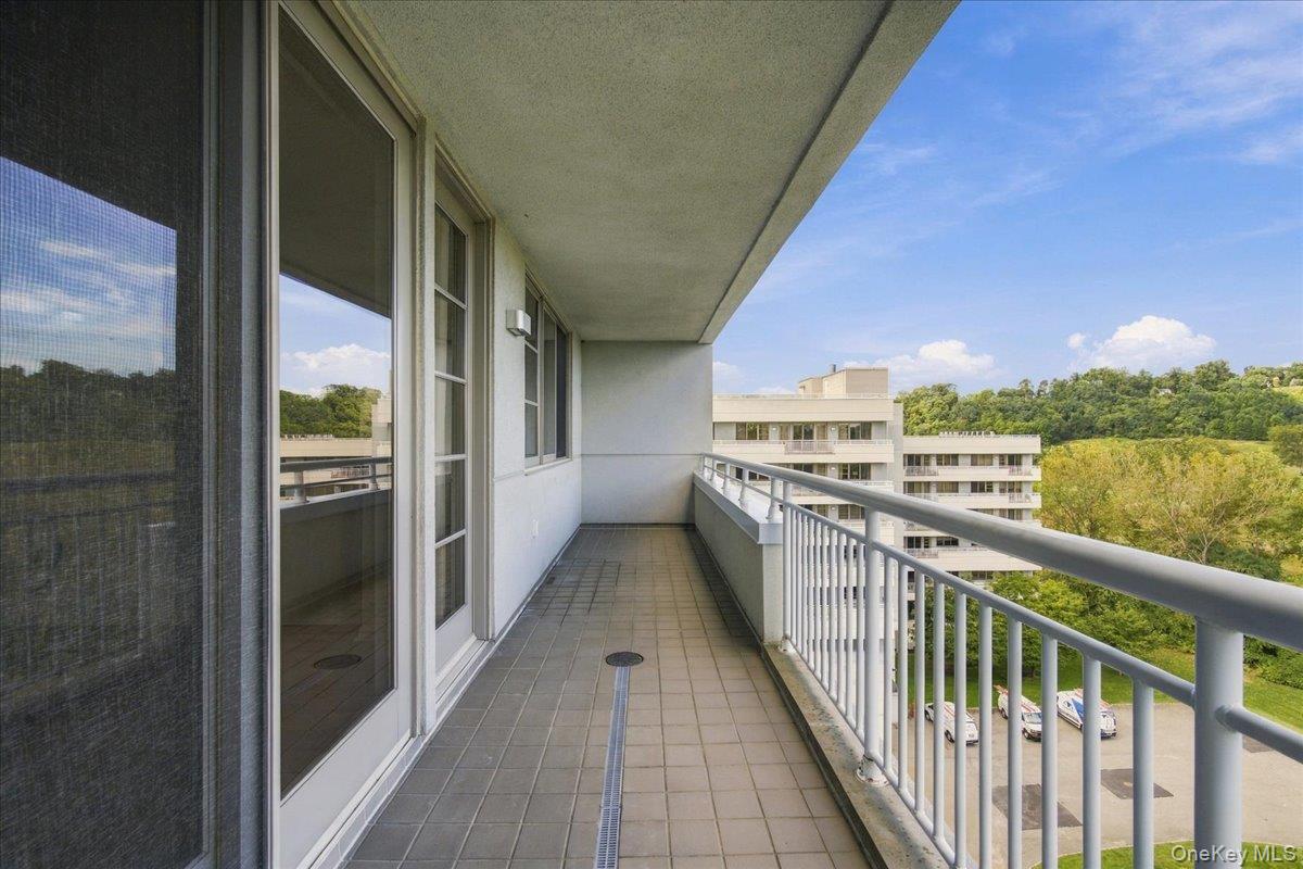 100 Harbor View Drive 651 Property Photo 25