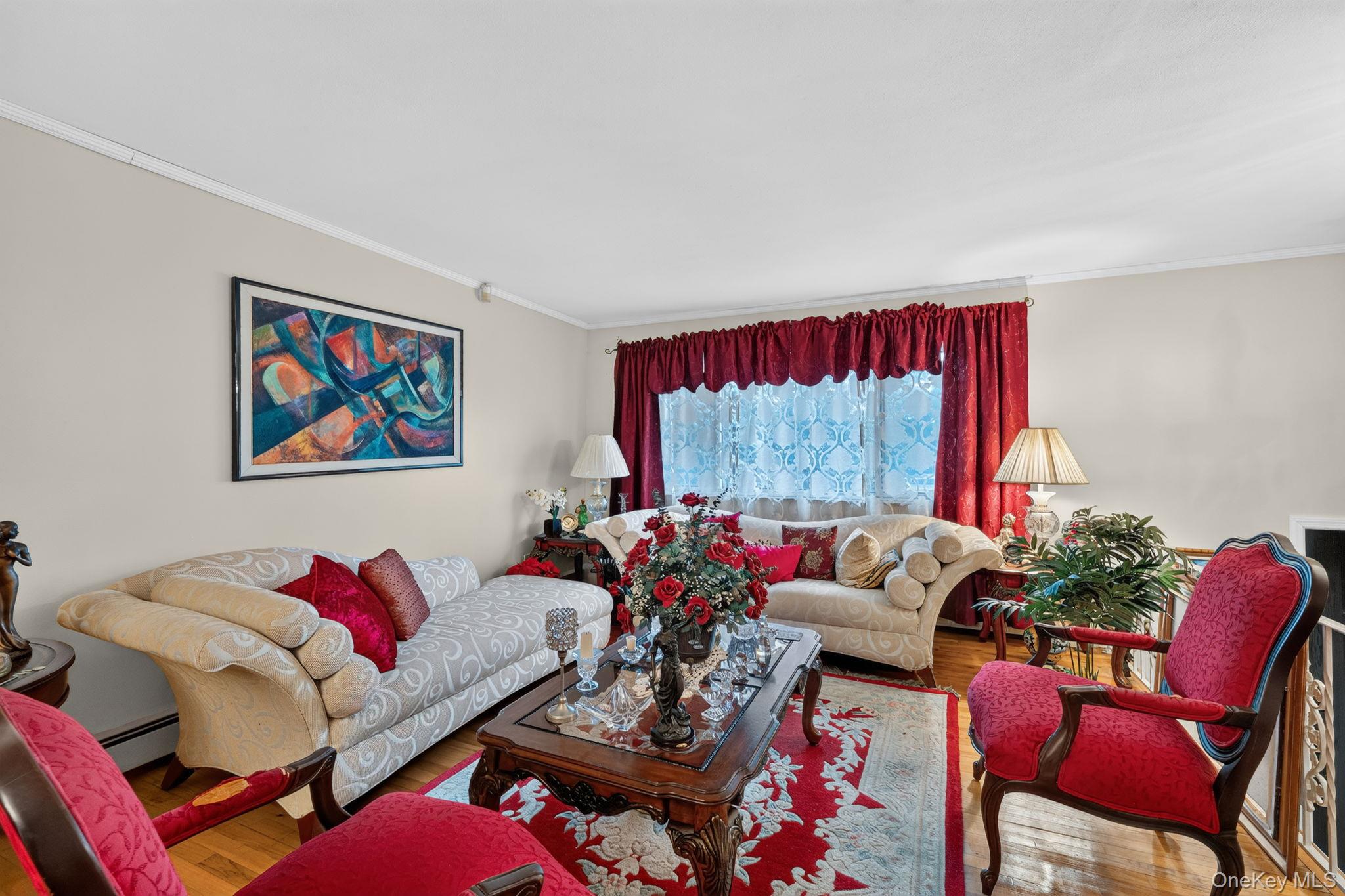 2496 Enid Court Property Photo 11
