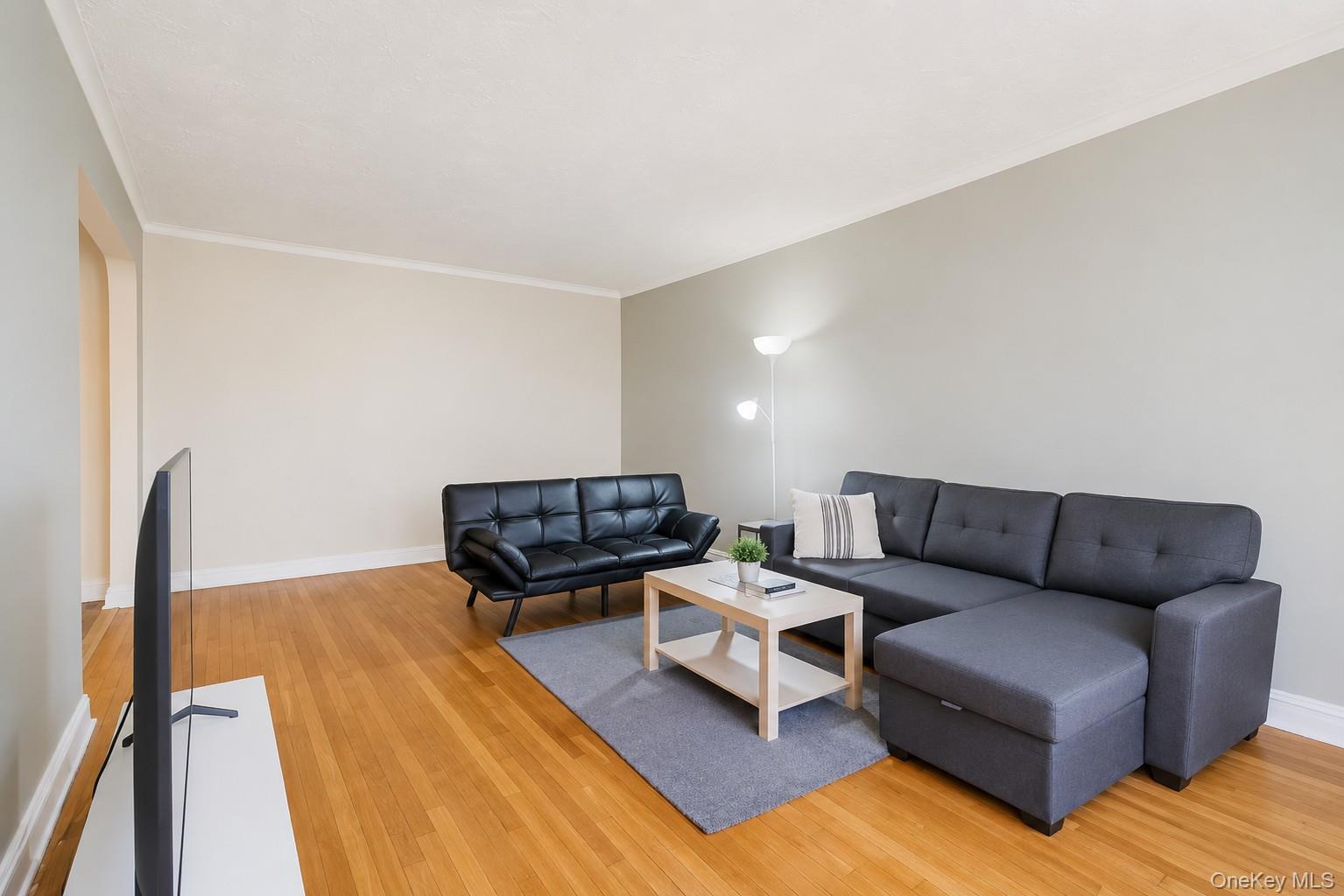 69-10 Yellowstone Boulevard 505 Property Photo 4
