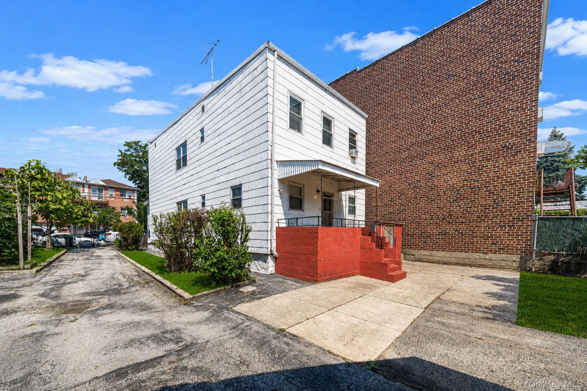 52-67 72nd Street Property Photo 18